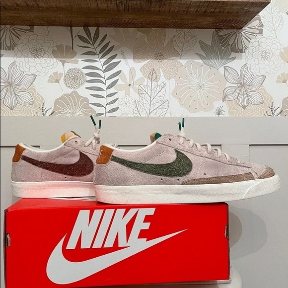 Nike Other - Nike Blazer Low ‘77 Premium